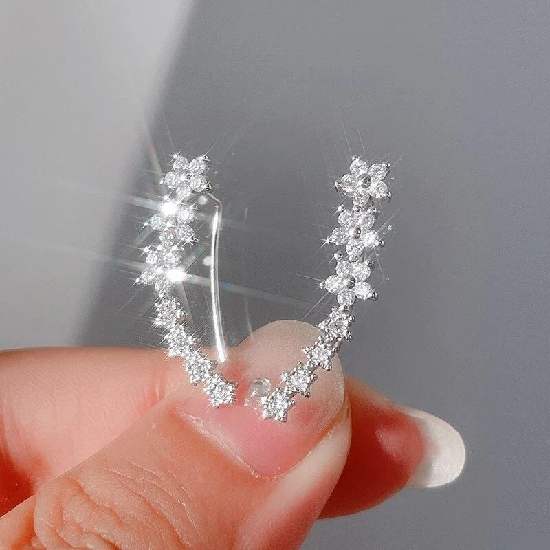 Boucles d’Oreilles Florales Femme – Style Moderne et Raffiné